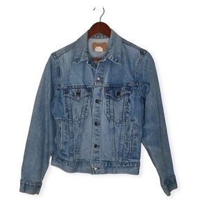 Vintage Levi’s Denim Jacket.